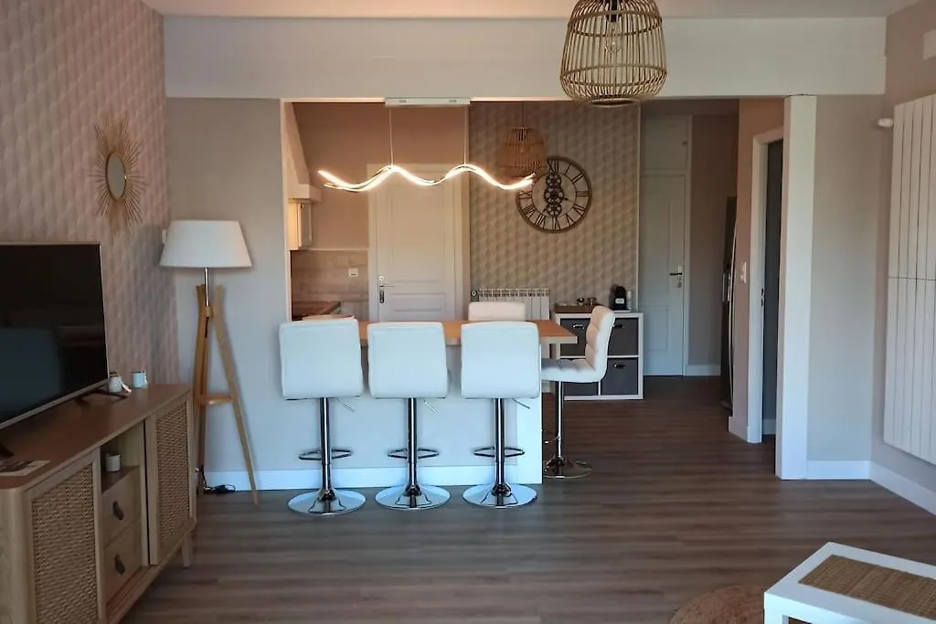 Agreable Maison Au Coeur D'Un Village Classe Sauveterre-de-Rouergue
