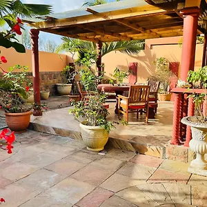 https://effies-mountain-view-villas.maheislandhotels.com