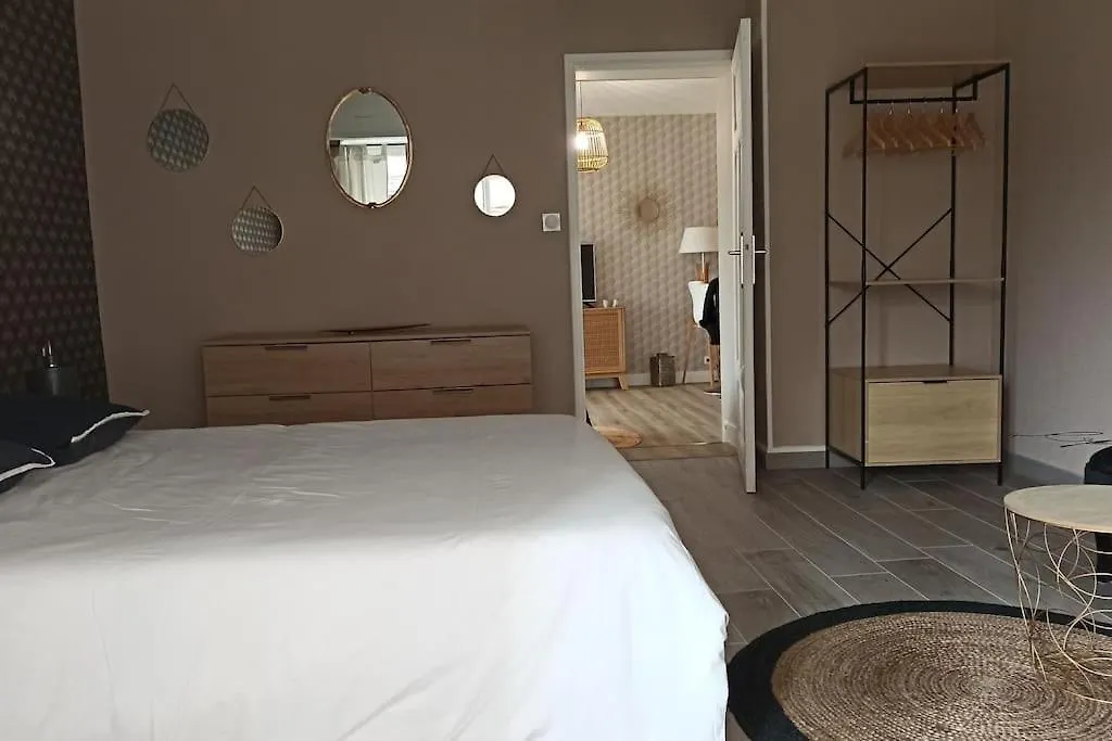 Holiday home Agreable Maison Au Coeur D'Un Village Classe Sauveterre-de-Rouergue